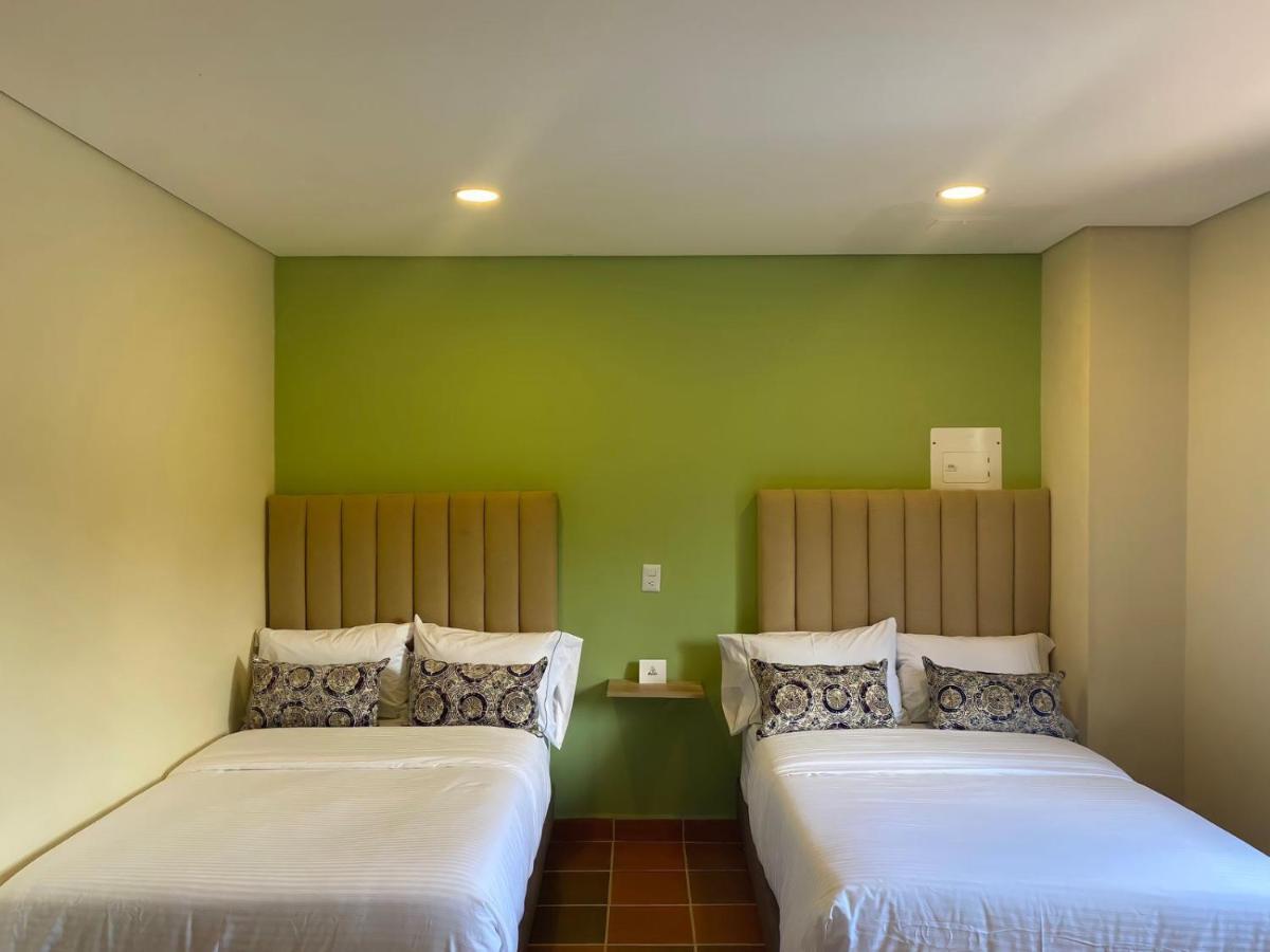 Hotel Bambu Guatape Luaran gambar