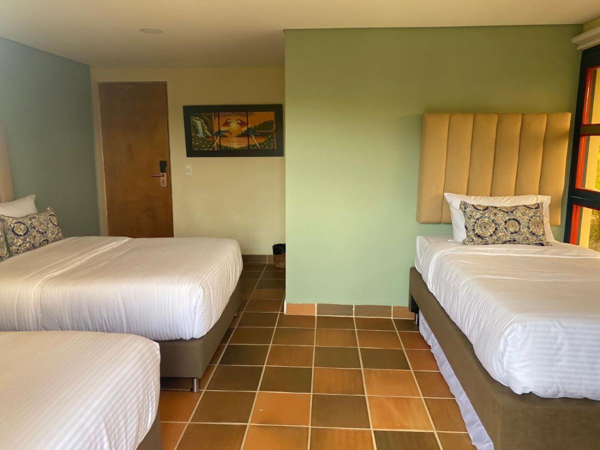 Hotel Bambu Guatape Luaran gambar