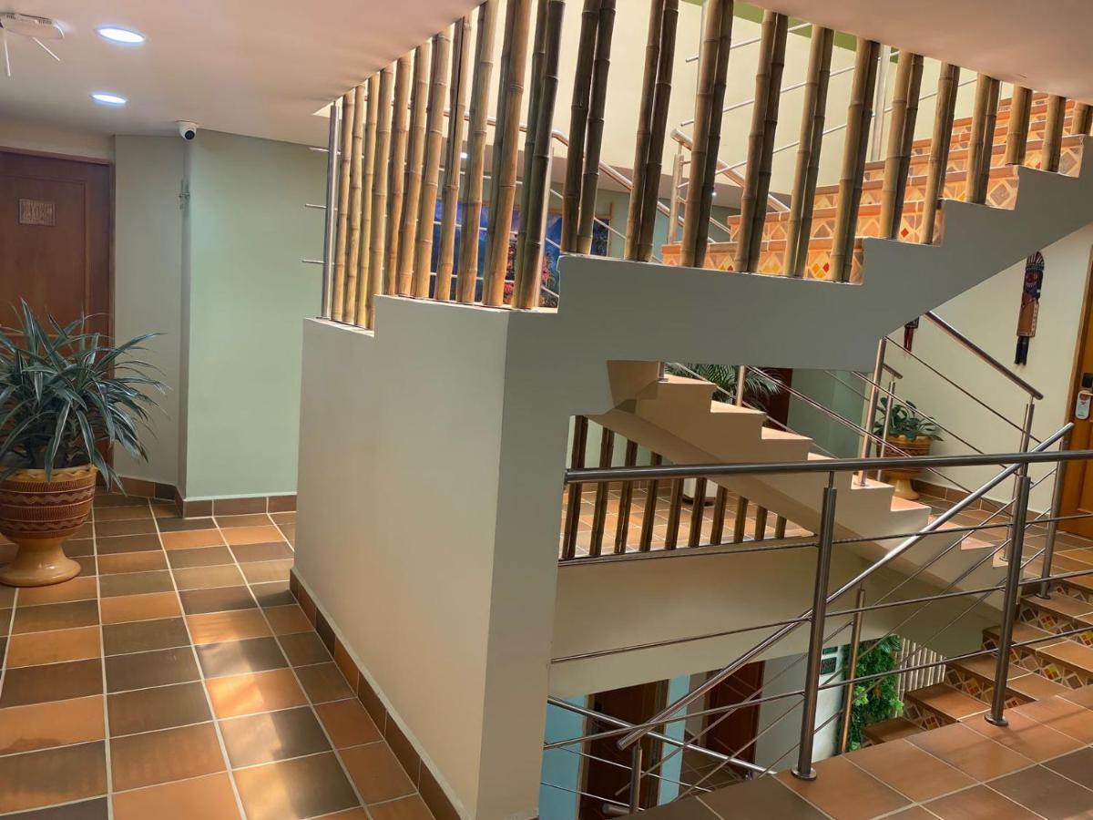 Hotel Bambu Guatape Luaran gambar