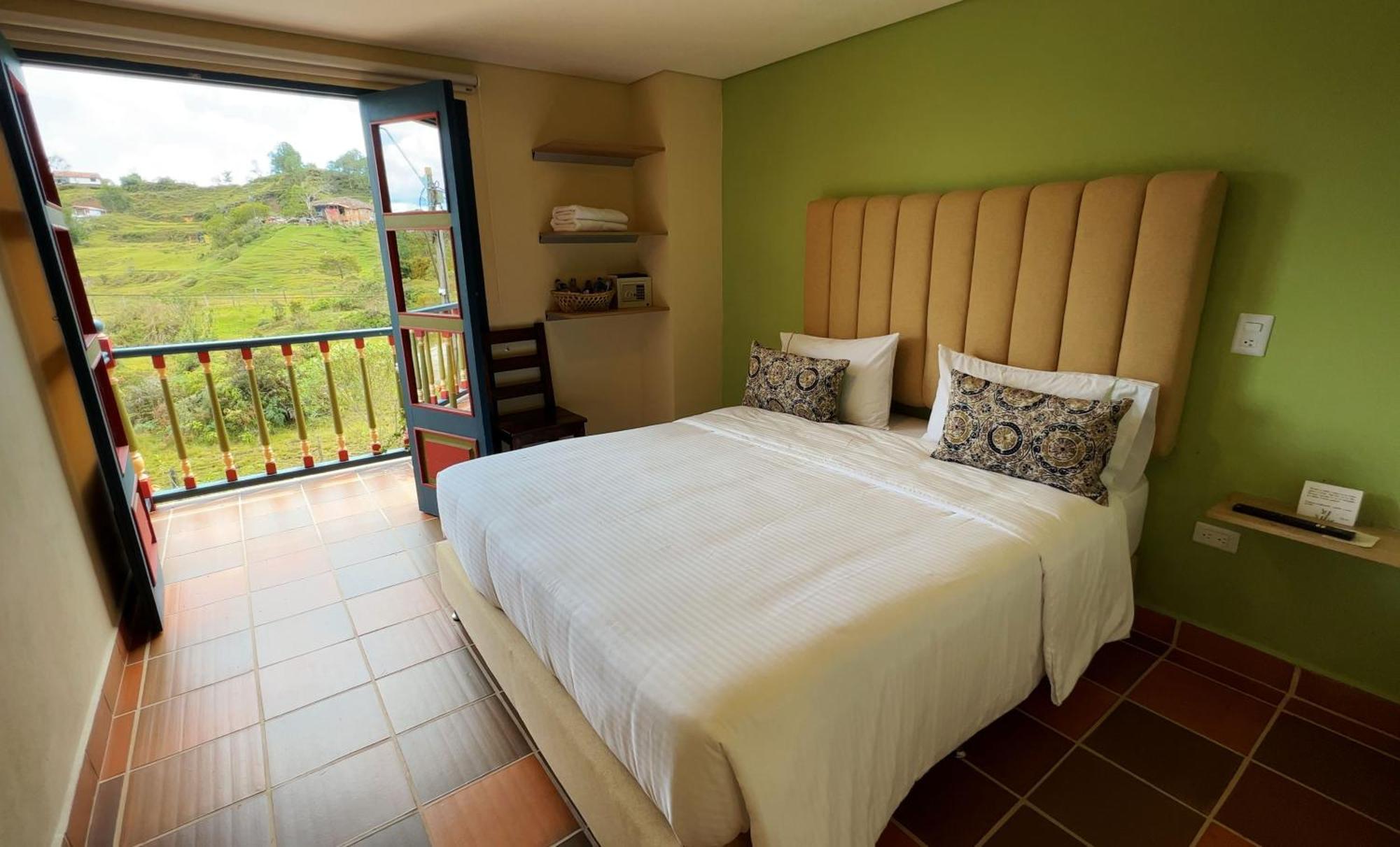 Hotel Bambu Guatape Luaran gambar